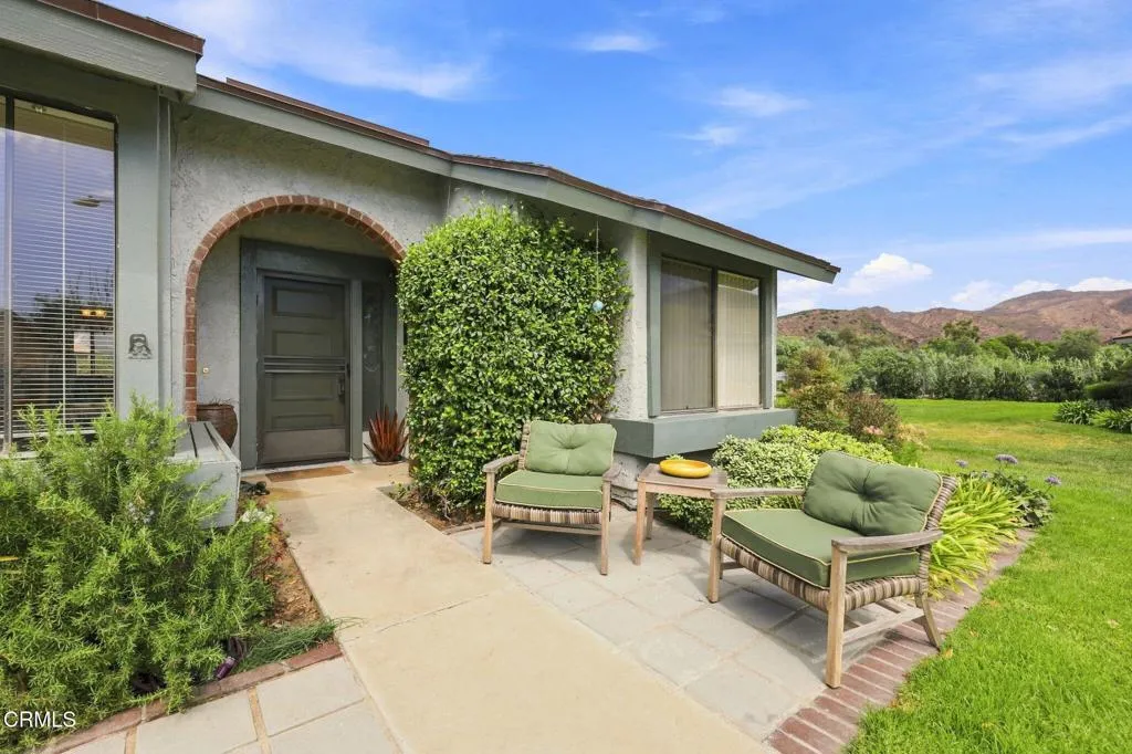 42062 Village 42, Camarillo, California 93012 — photo 4