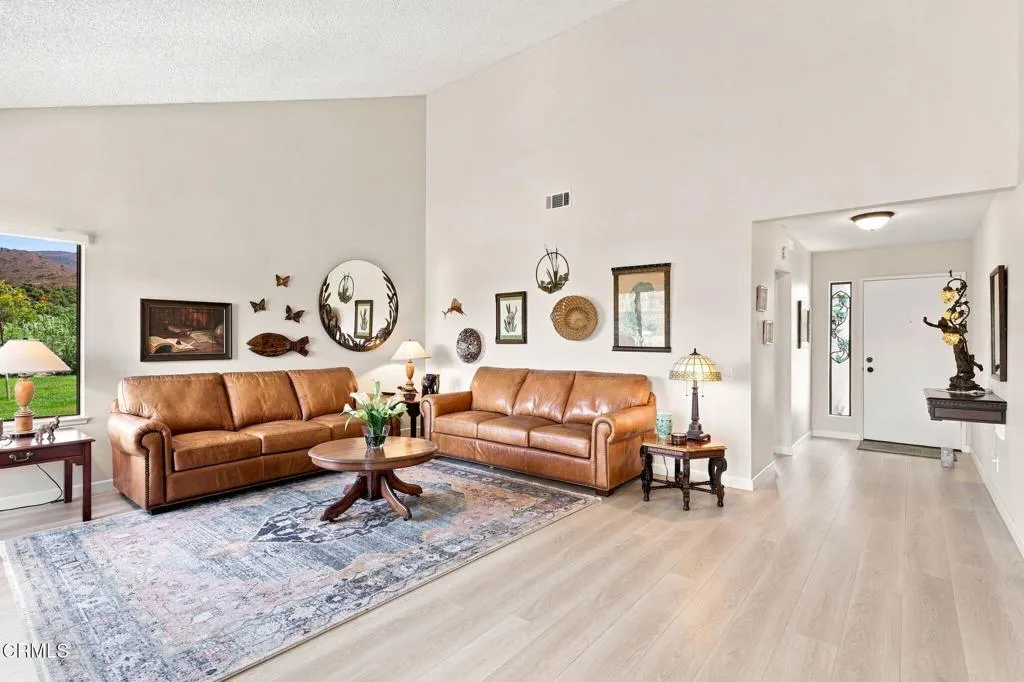 42062 Village 42, Camarillo, California 93012 — photo 5