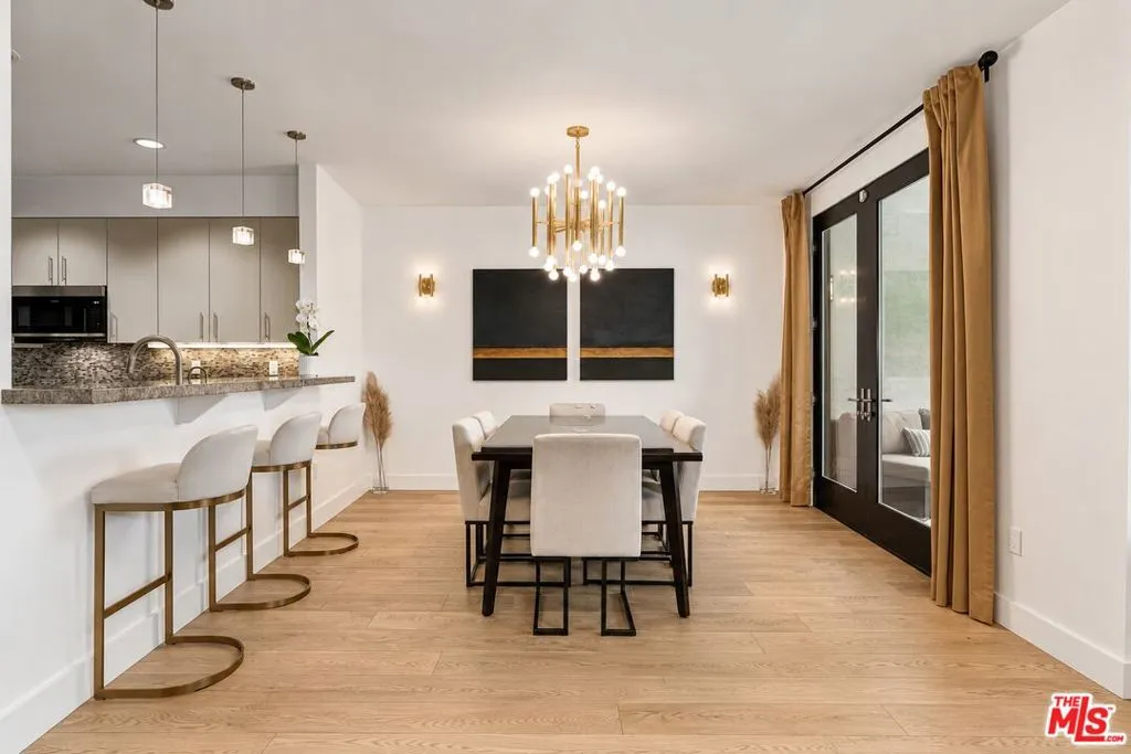 1304 Roxbury Drive 202, Los Angeles, California 90035 — photo 5