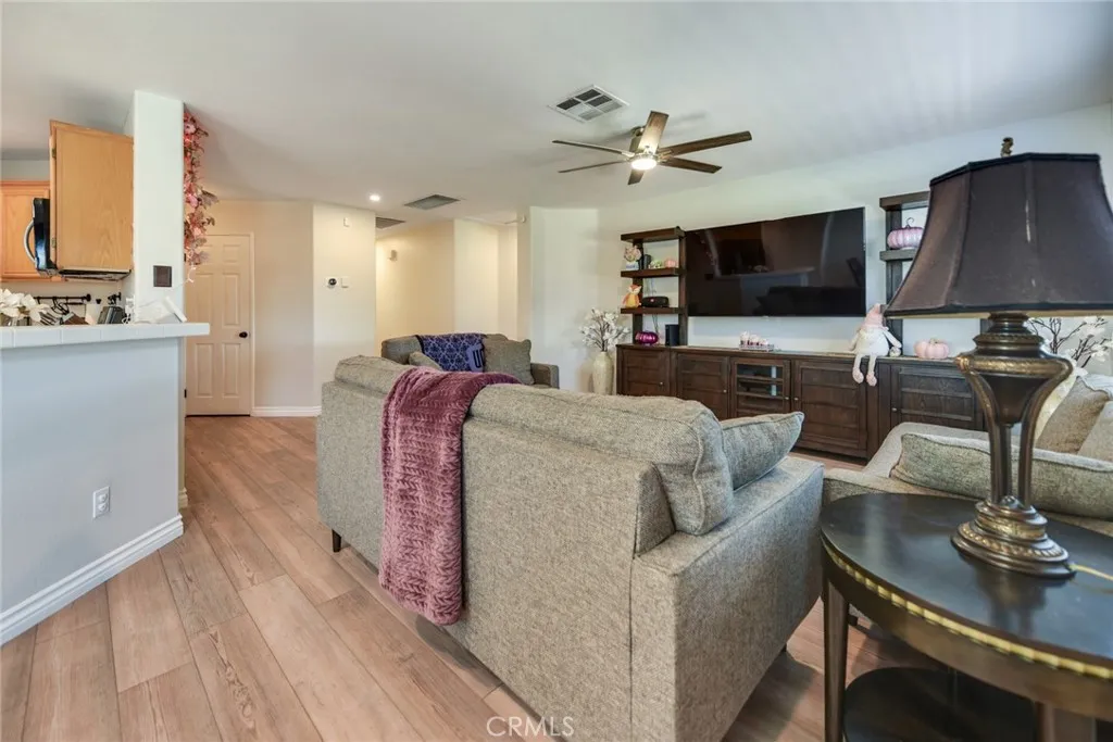 29164 Ocotillo, Lake Elsinore, California 92530 — photo 4