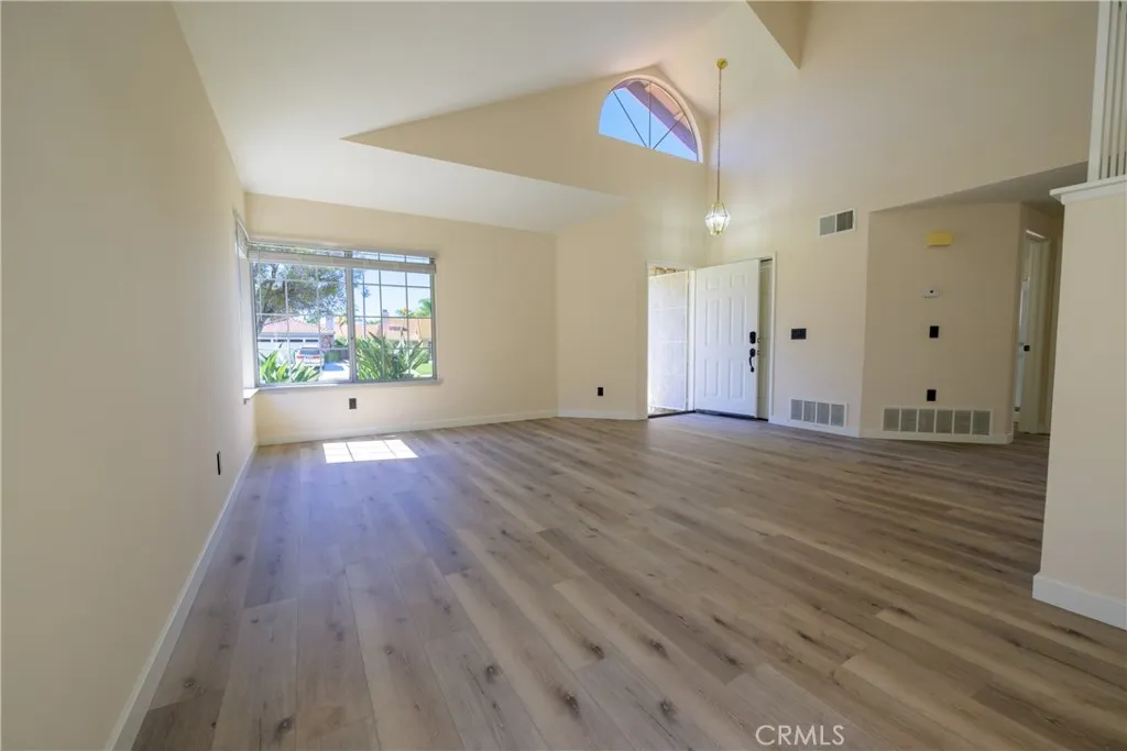 24784 Half Dome Ct