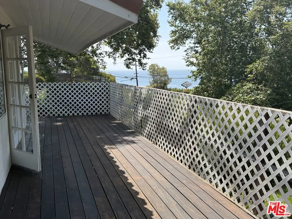 Guest House Patio Guest House Patio