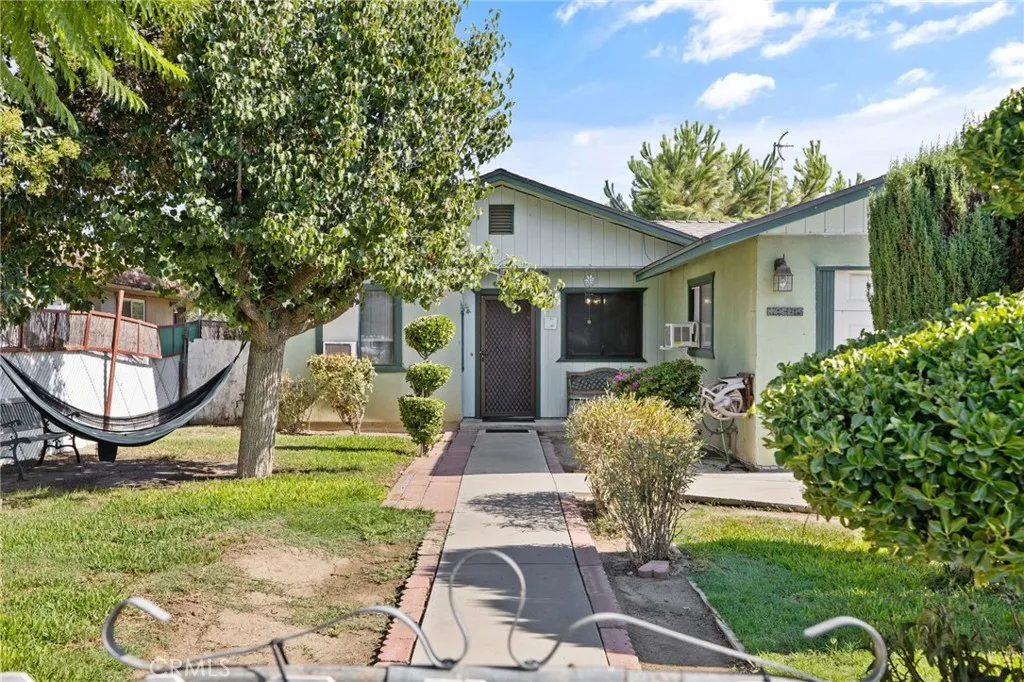 1132 W Prospect