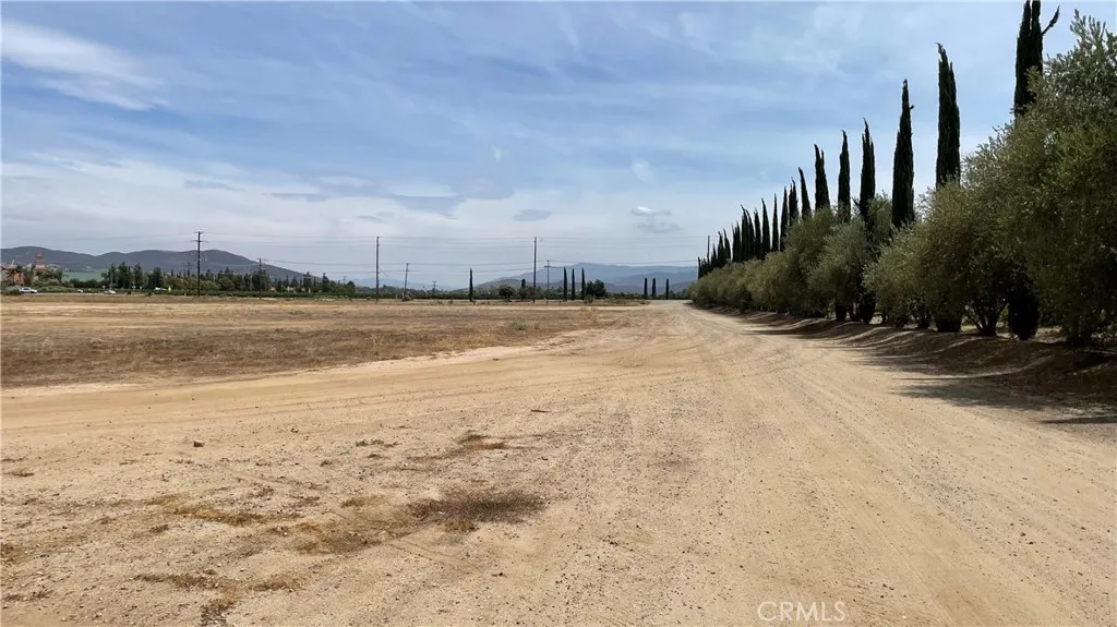 4 Rancho California Road, Temecula, California 92592 — photo 4
