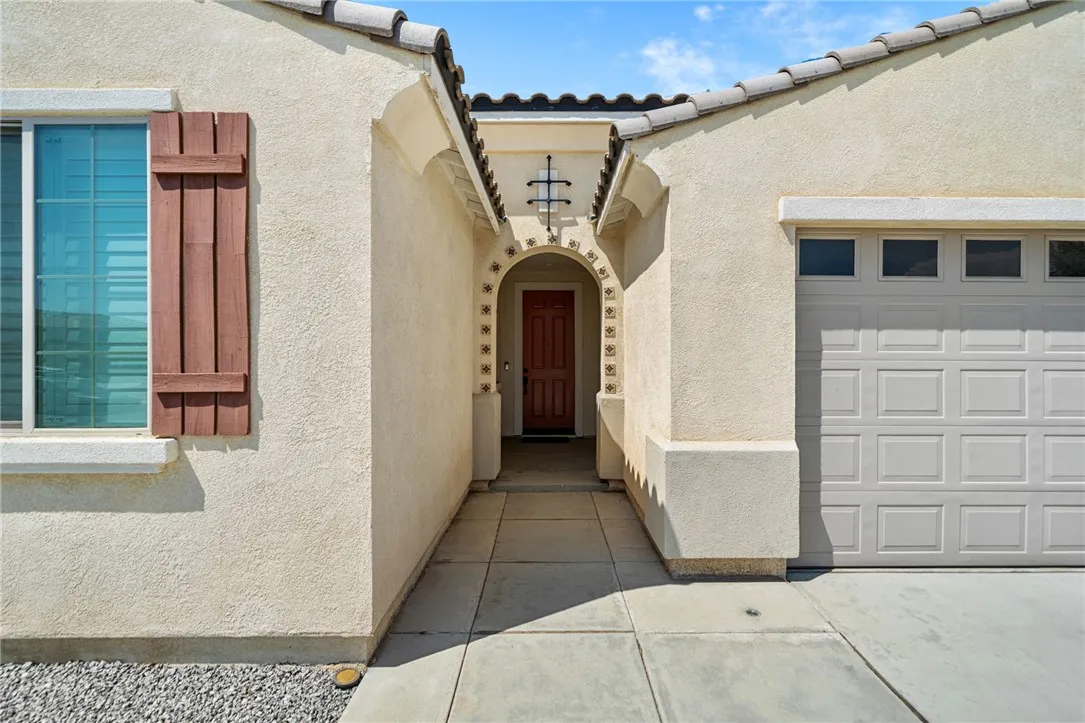 786 Green Court, Perris, California 92571 — photo 4