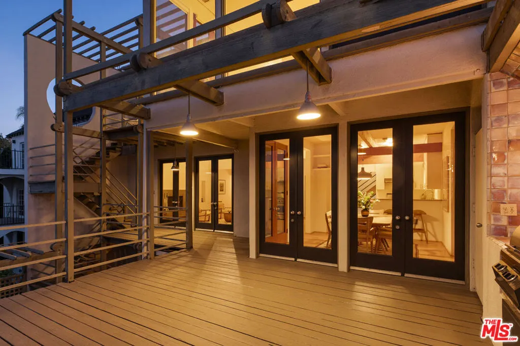 2276 Moreno Drive, Los Angeles, California 90039 — photo 4