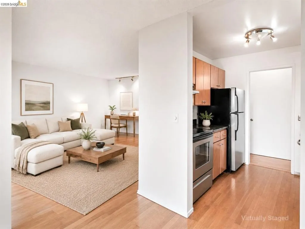 3 Commodore Dr B153, Emeryville, California 94608 — photo 4