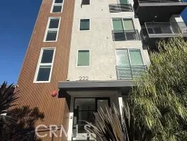 222 N Manhattan, Los Angeles, California 90004 — photo 4