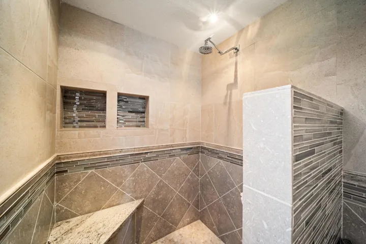 44-web-or-mls-A15I5821