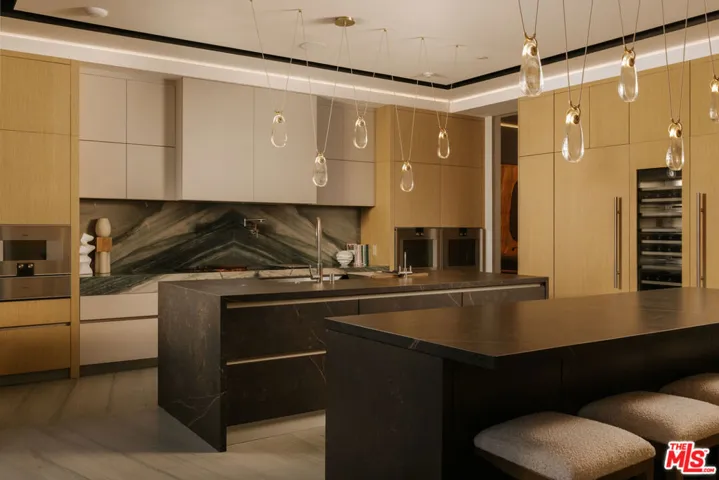 2078 Stradella Road, Los Angeles, California 90077 — photo 5