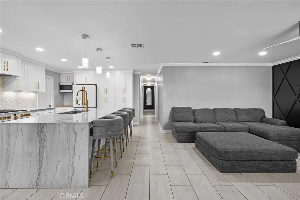 9954 Albany, Rancho Cucamonga, California 91701 — photo 4