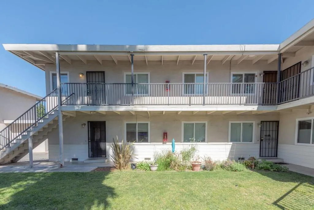 1749 Hester Avenue, San Jose, California 95128 — photo 5