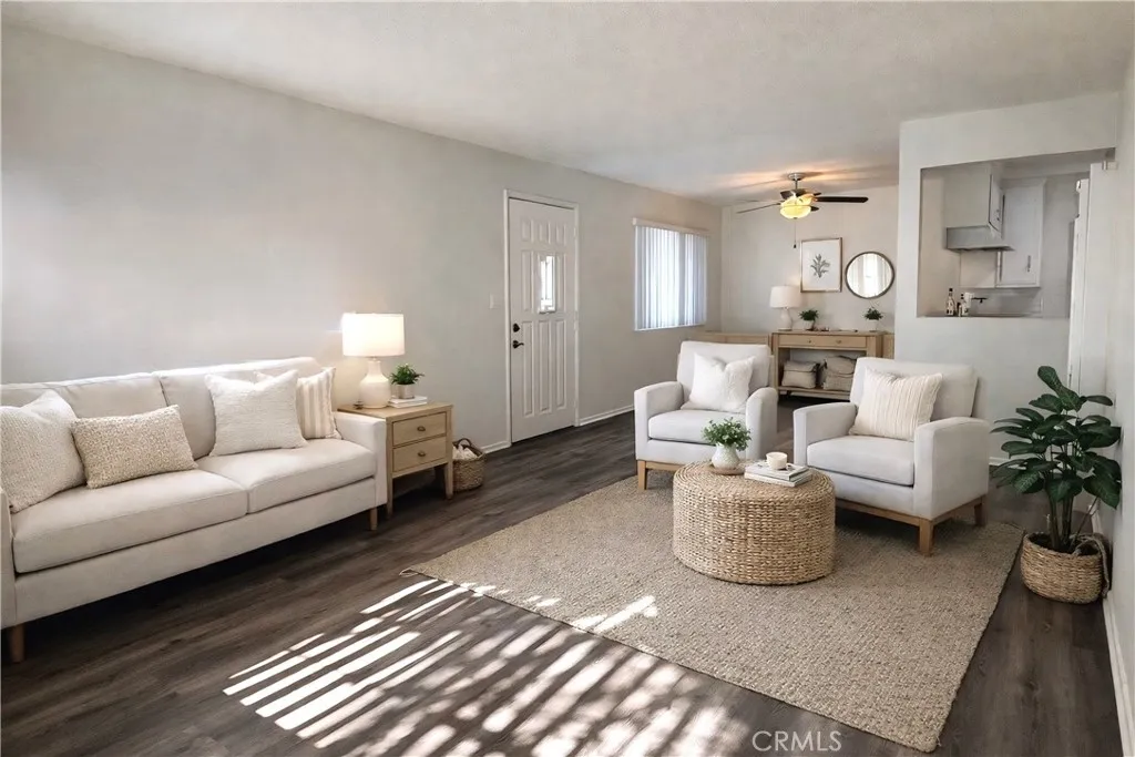 12425 Harris 1, Lynwood, California 90262 — photo 4