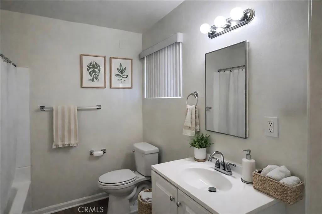 12425 Harris 1, Lynwood, California 90262 — photo 5