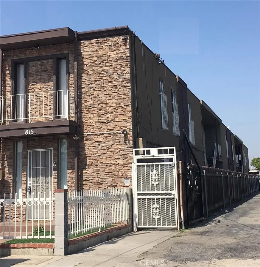 815 N Rose F, Compton, California 90221 — photo 5