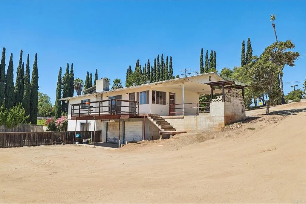 3158 Mary Ln, Escondido, California 92025 — photo 4