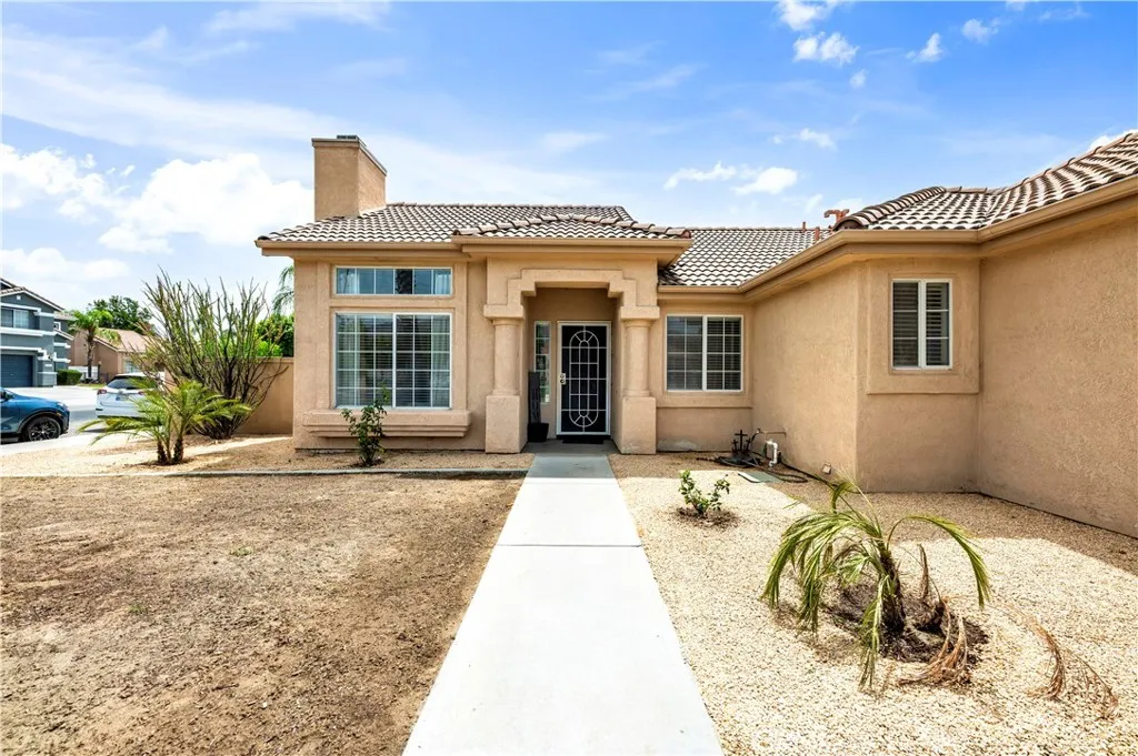 1182 Osprey, San Jacinto, California 92583 — photo 4