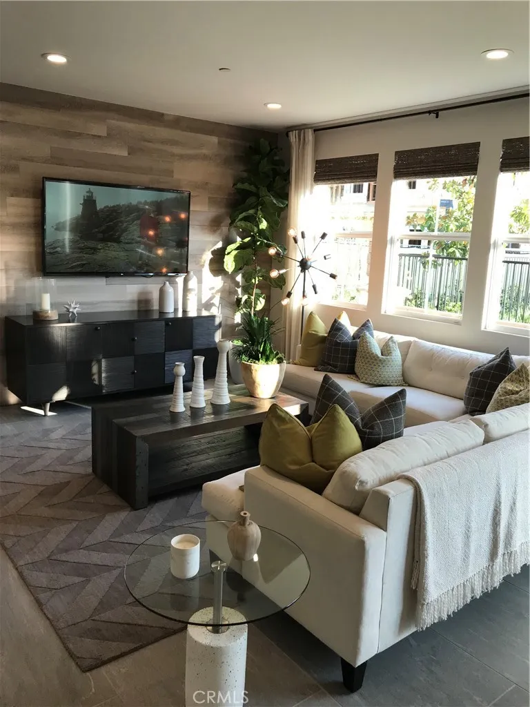 275 W Via Presido 107, Ontario, California 91762 — photo 4