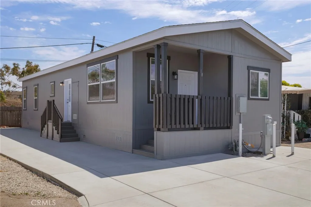 3030 Oceanside Boulevard 18, Oceanside, California 92054 — photo 4