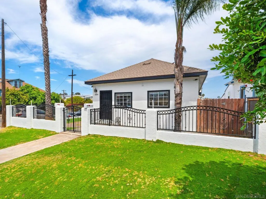 853 S 32nd St, San Diego, California 92113 — photo 4