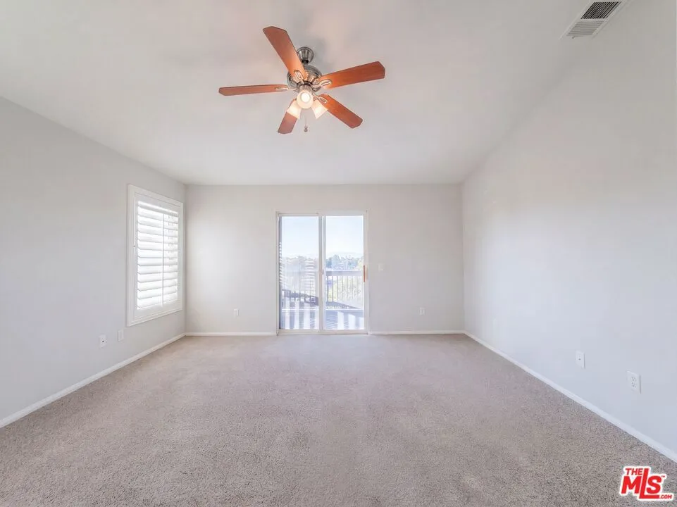 2423 Carolyn Drive, Palmdale, California 93551 — photo 4