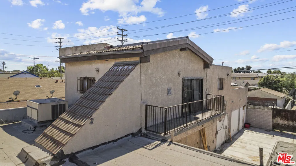 9511 S San Pedro Street, Los Angeles, California 90003 — photo 5