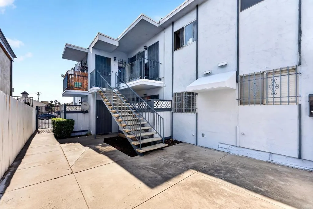 3837 39th Street, San Diego, California 92105 — photo 4