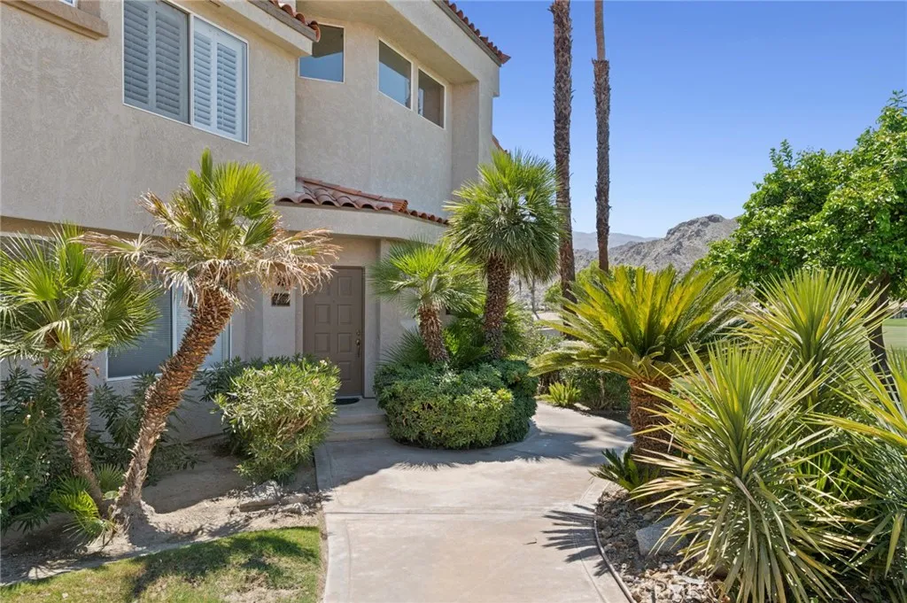 55499 Oak, La Quinta, California 92253 — photo 4