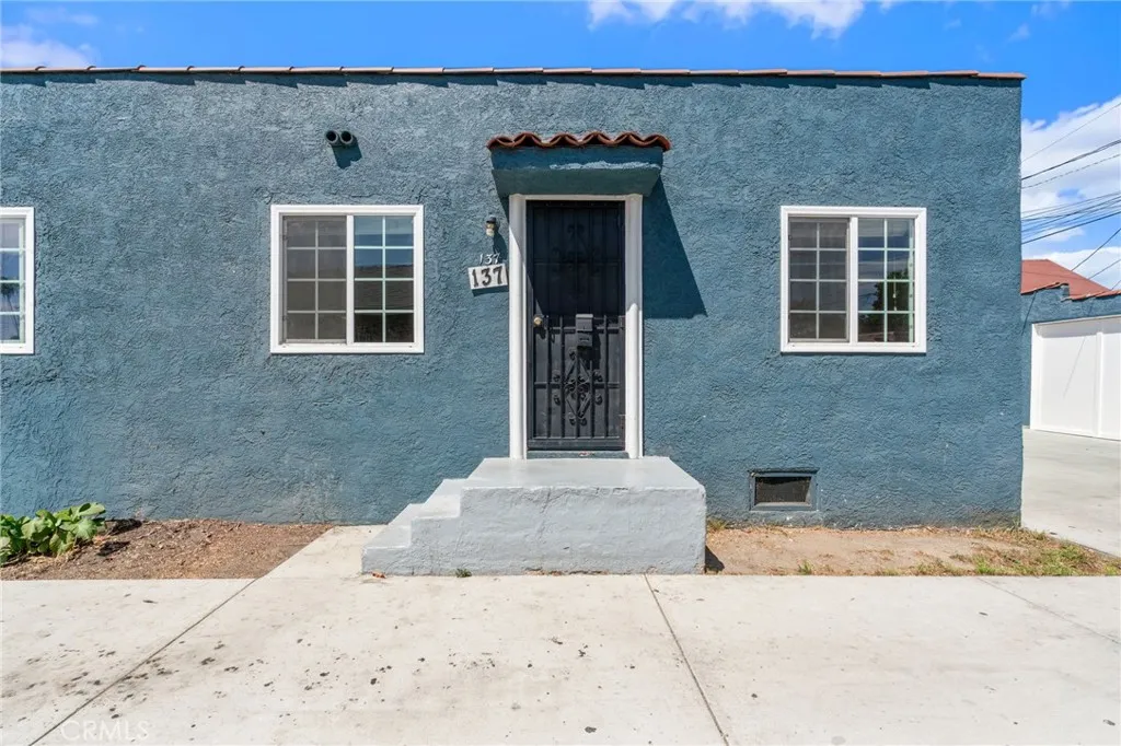 135 E 77th Street 3, Los Angeles, California 90003 — photo 4