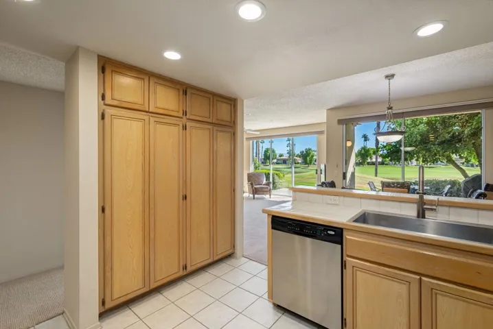 31-web-or-mls-BMLaurel_OPMG_0925_021
