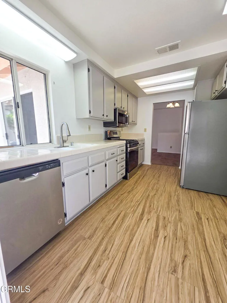 Kitchen_2
