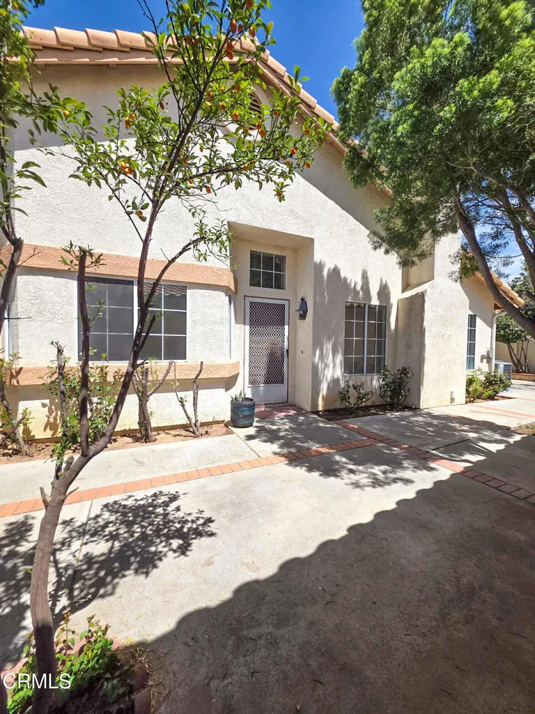 Exterior_1