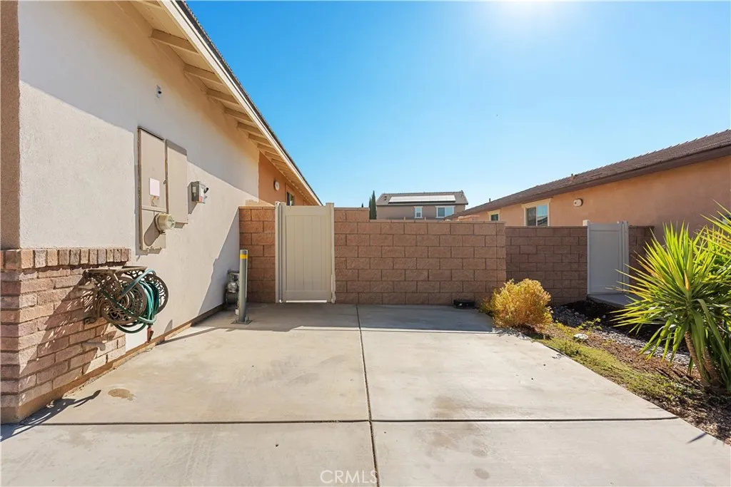 3105 Produce, Perris, California 92570 — photo 4