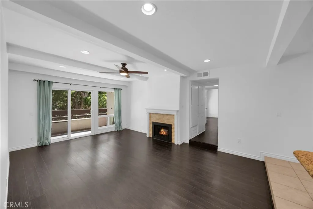 21372 Brookhurst, Huntington Beach, California 92646 — photo 4