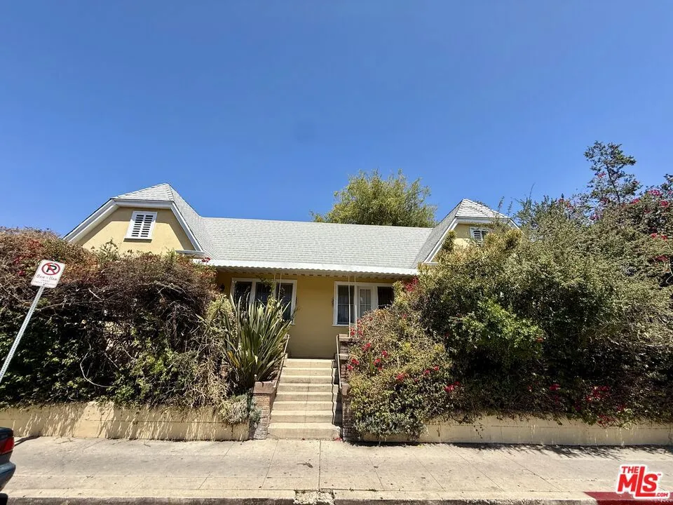 500 N Kingsley Drive, Los Angeles, California 90004 — photo 5