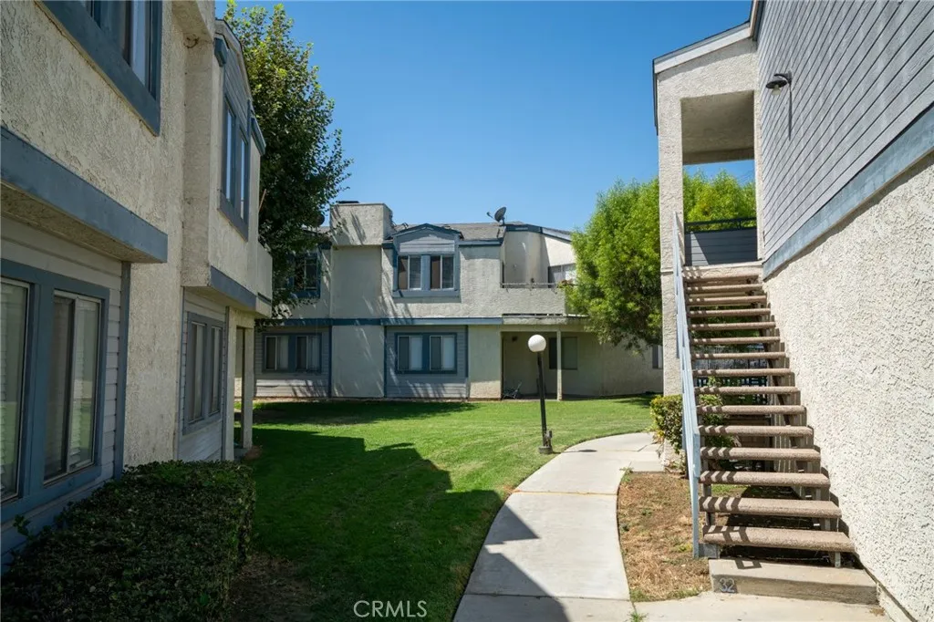 7739 Bradwell Avenue, Whittier, California 90606 — photo 4