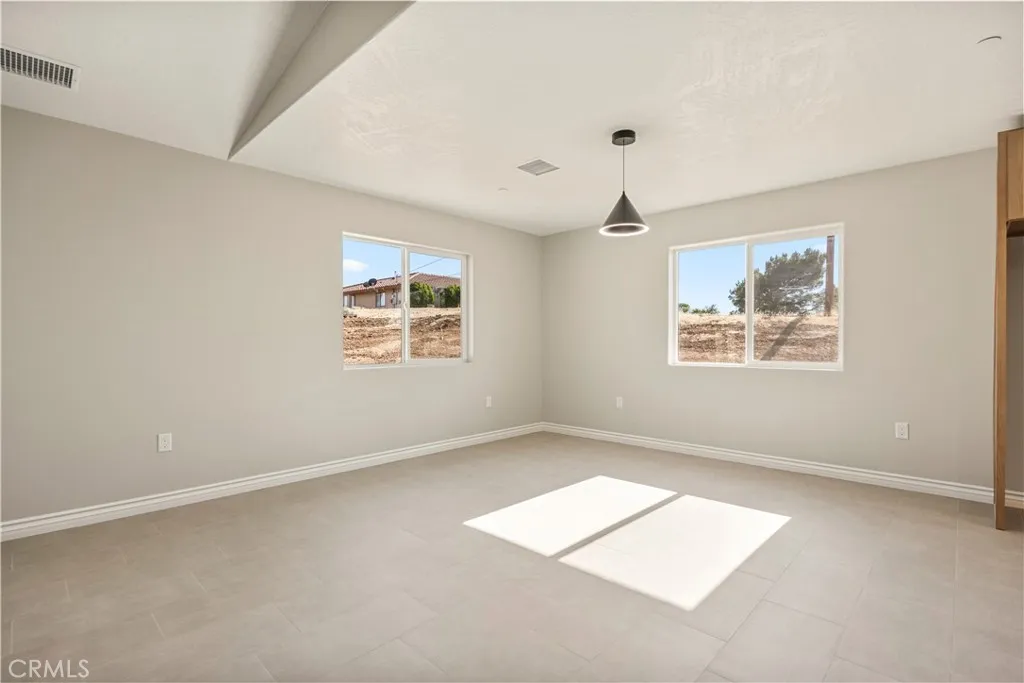 18427 Talisman, Hesperia, California 92345 — photo 4