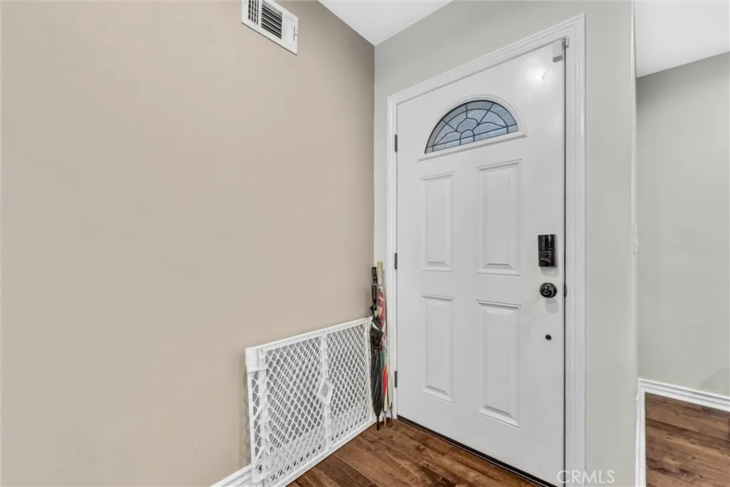 658 N Milford, Orange, California 92867 — photo 4