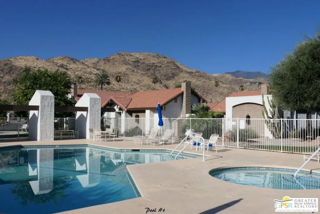 2360 W Miramonte Circle F, Palm Springs, California 92264 — photo 4