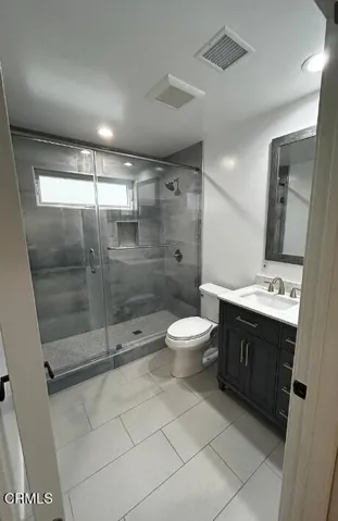 Bathroom - 137 N. Oak