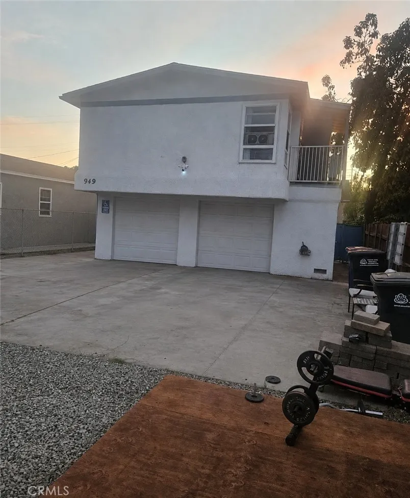 947 949 S Ford Blvd