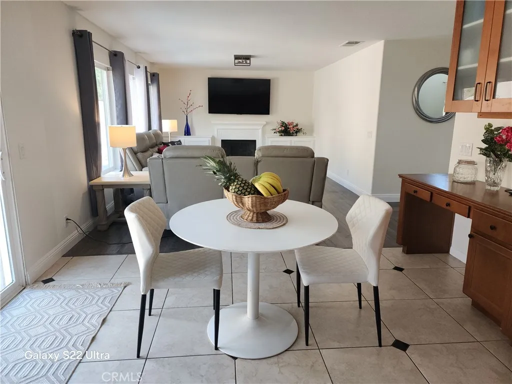 28826 Sandy, Murrieta, California 92563 — photo 4