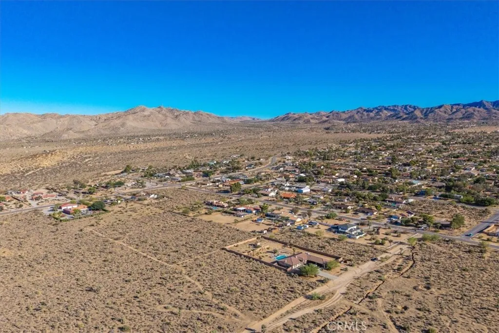 0 Emerson Avenue, Yucca Valley, California 92284 — photo 4