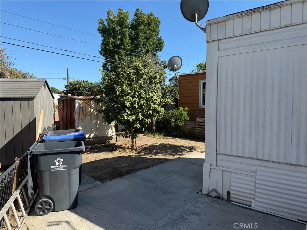 Rear Yard Rear Yard