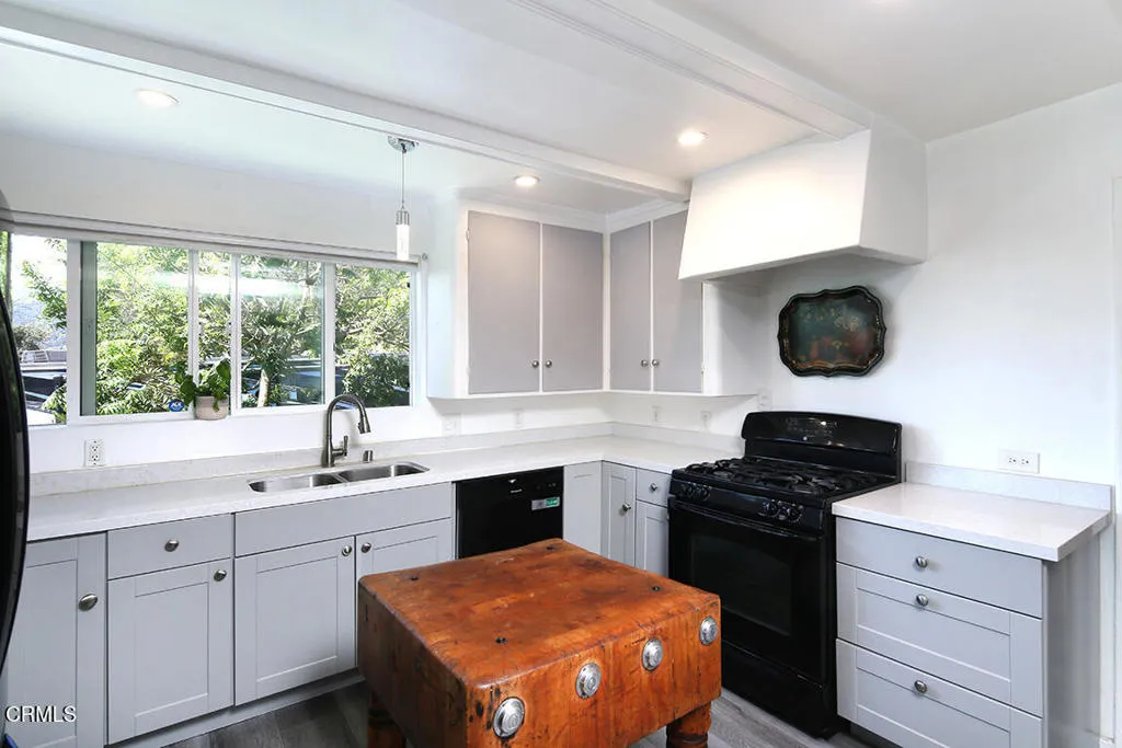 3527 Fairchild Street, Glendale, California 91214 — photo 4