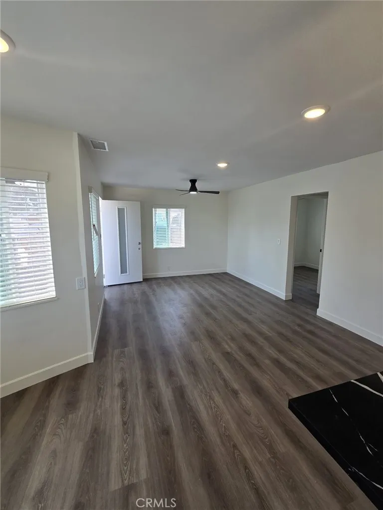 15417 15419 Tuba Street, San Fernando, California 91345 — photo 4