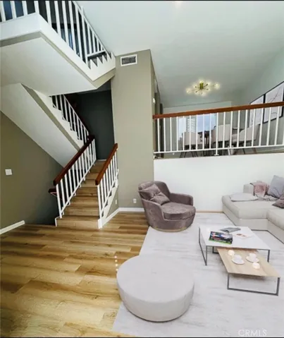 10911 Bluffside 22, Studio City, California 91604 — photo 5
