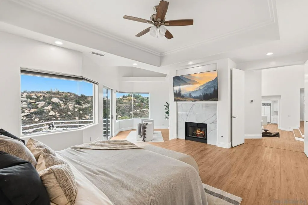 9604 Misty Meadow Lane, Escondido, California 92026 — photo 5