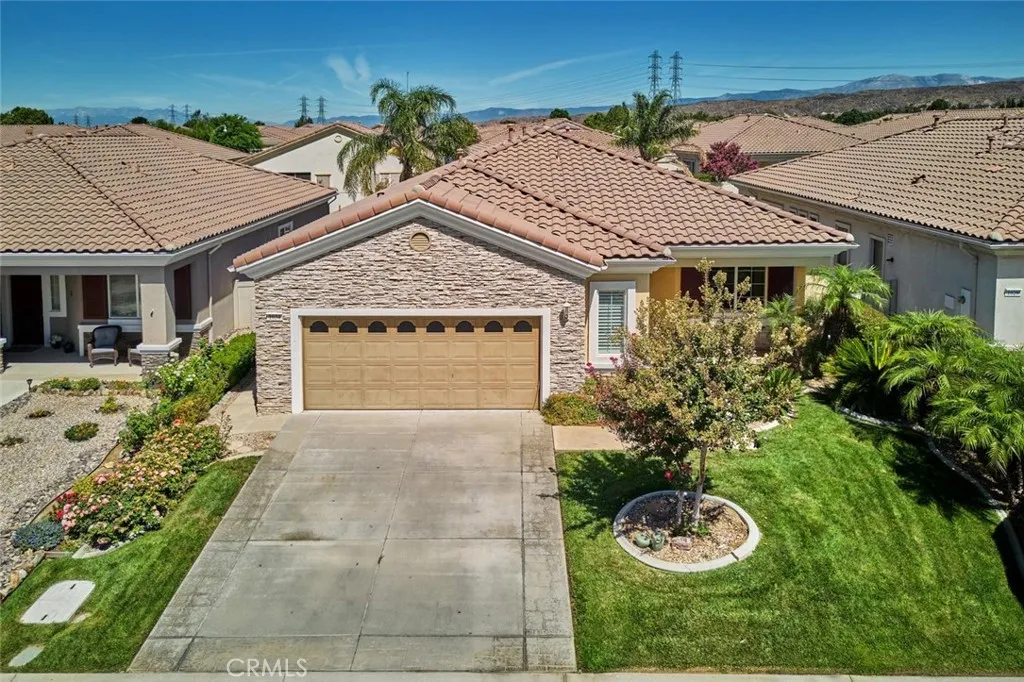 1034 Riviera Court, Beaumont, California 92223 — photo 5