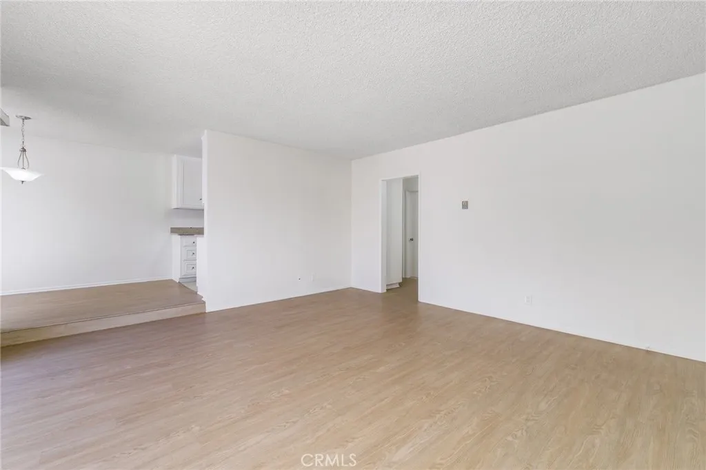1122 9th 8, Santa Monica, California 90403 — photo 5
